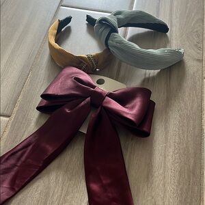 3 hair accessories